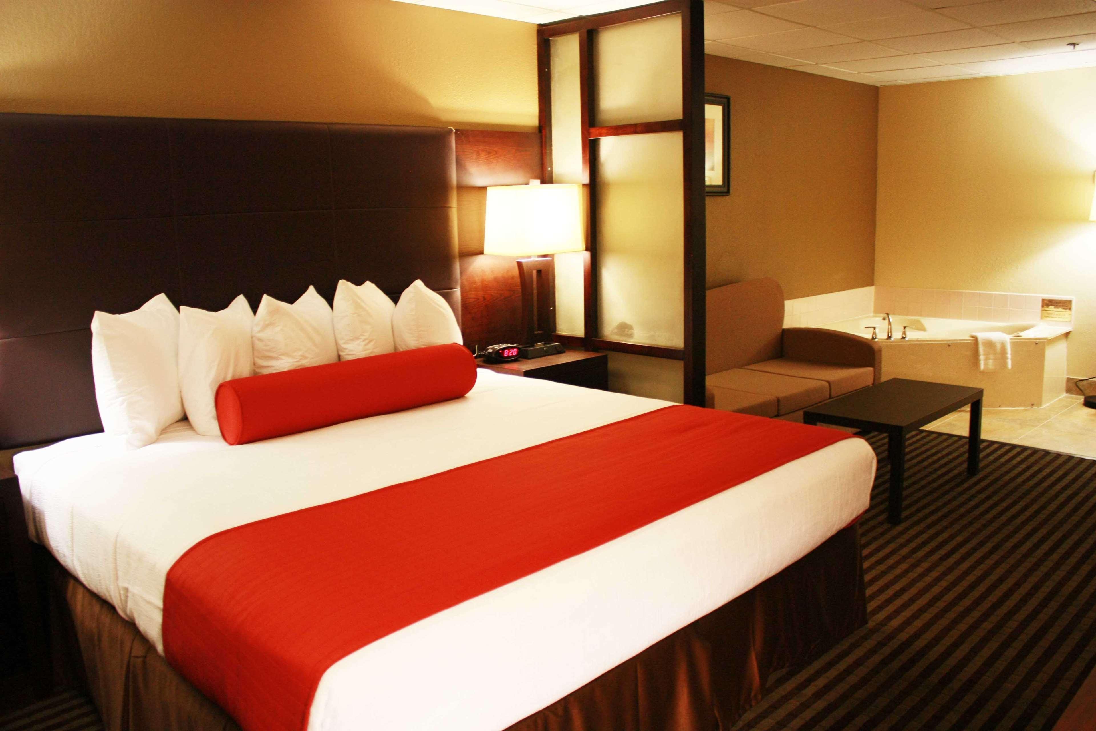 Comfort Inn & Suites Copley Akron Zewnętrze zdjęcie