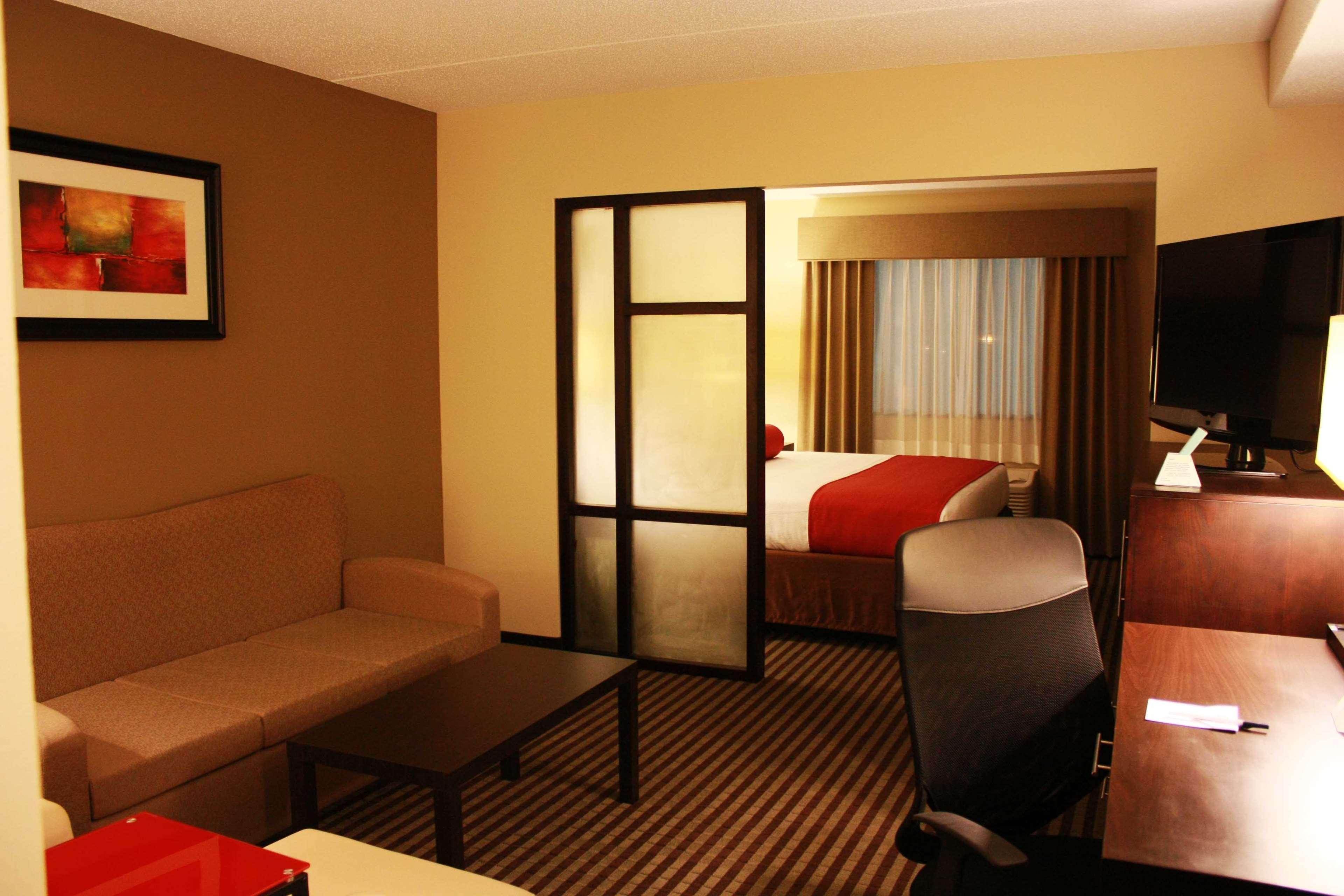 Comfort Inn & Suites Copley Akron Zewnętrze zdjęcie