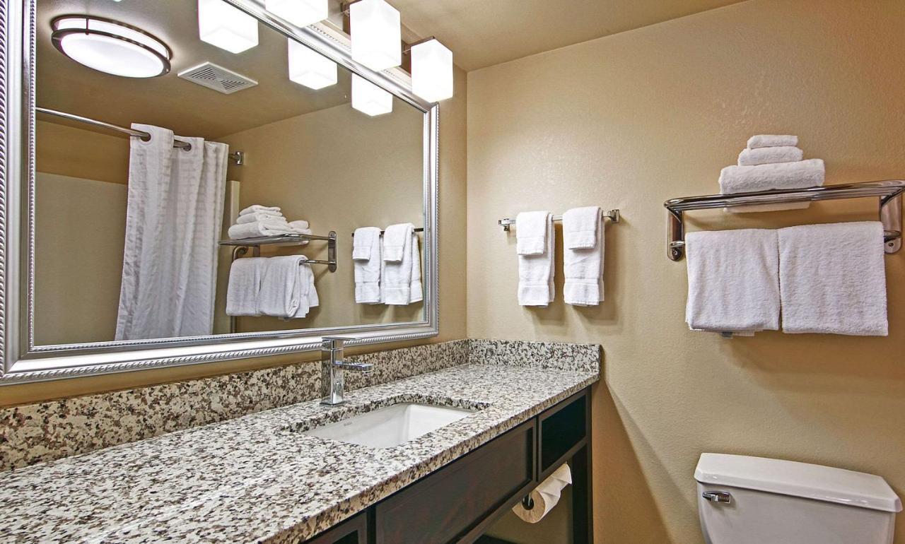 Comfort Inn & Suites Copley Akron Zewnętrze zdjęcie