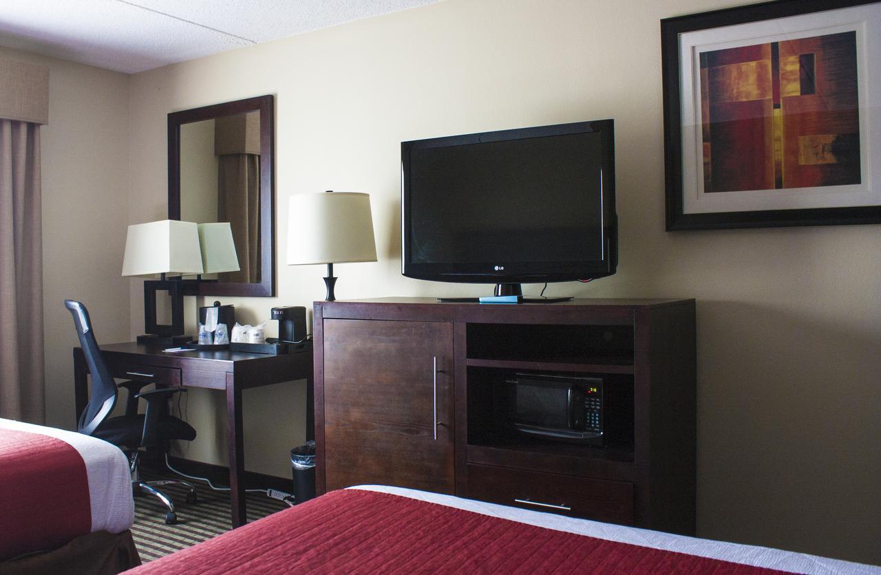 Comfort Inn & Suites Copley Akron Zewnętrze zdjęcie