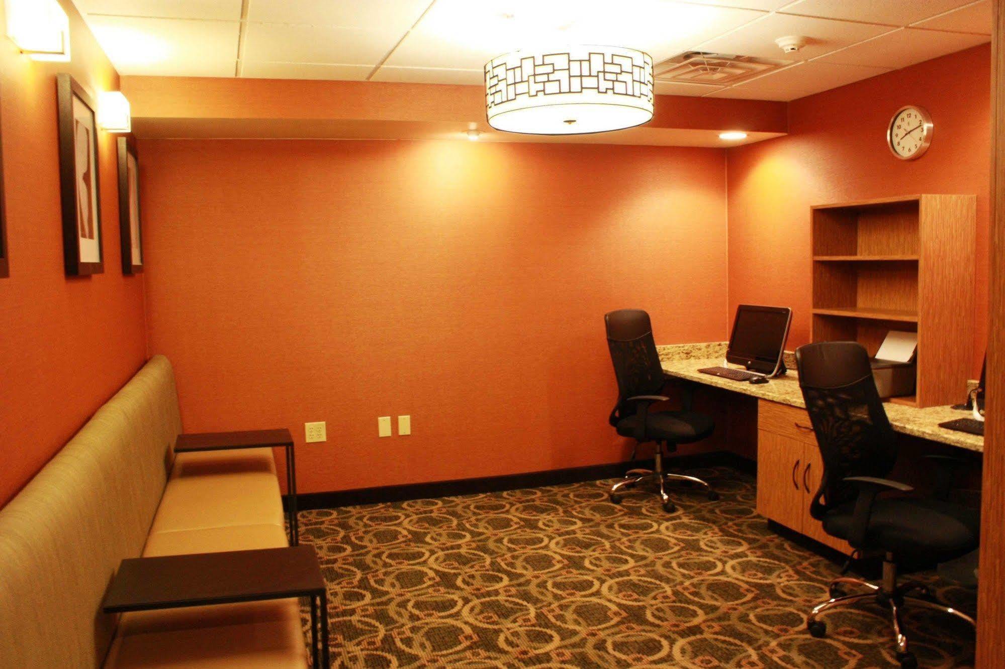 Comfort Inn & Suites Copley Akron Zewnętrze zdjęcie
